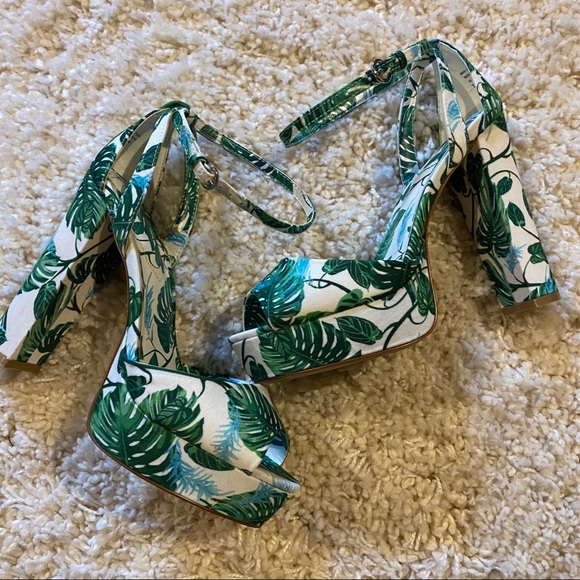 Aldo Shoes - Green & white leaf platform sandal Aldo Shoes - Green & white leaf platform sandal